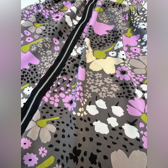 One Step Up Mini Zip-up Dress - Picture 4 of 9